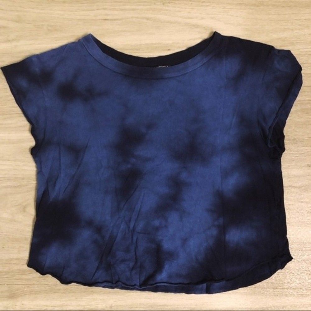 Brandy Melville Tie Dye Crop Top - Picture 2 of 3